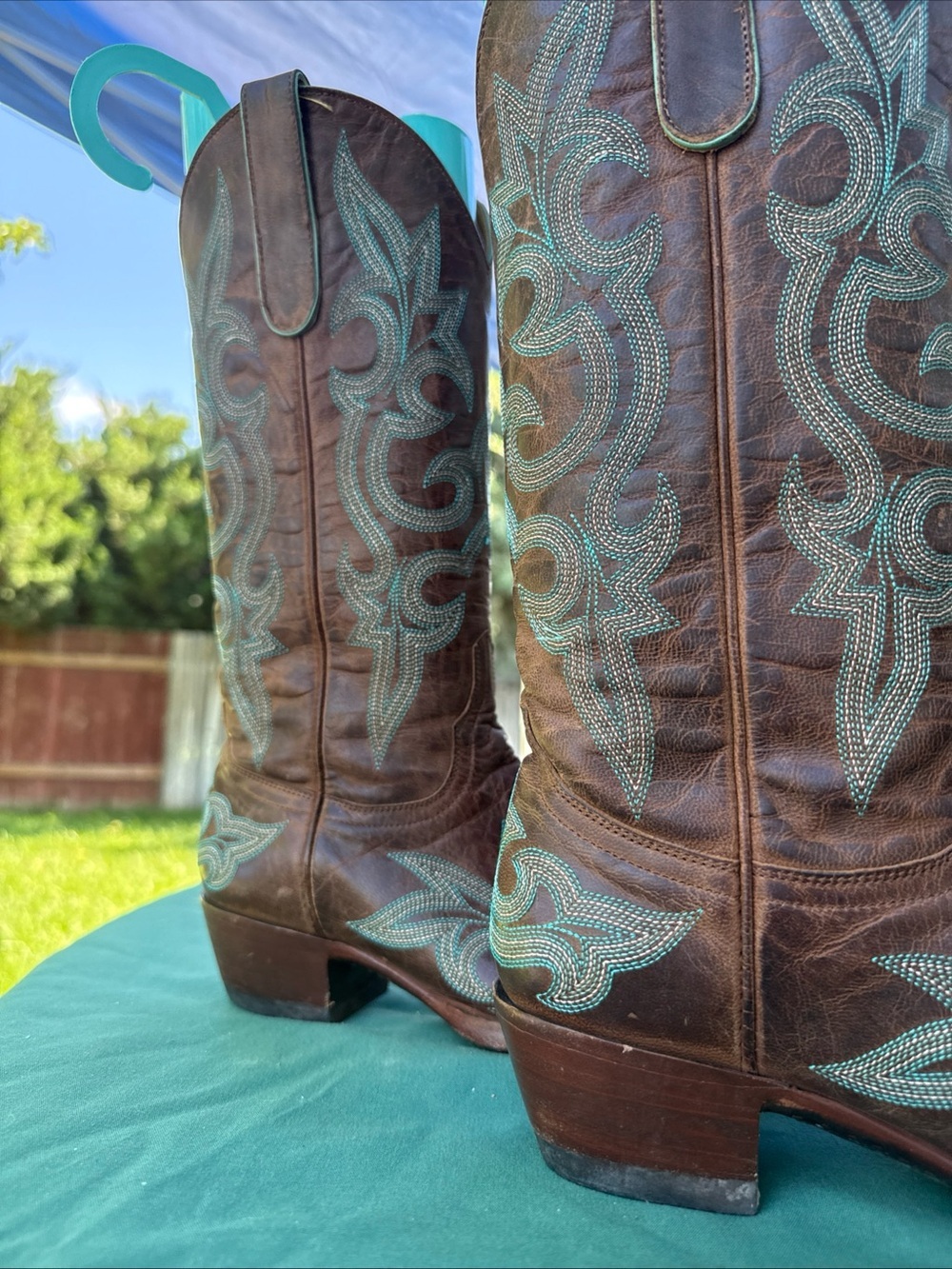 Old Gringo Brown Leather Boots with Turquoise Embroidery - Picture 5 of 10